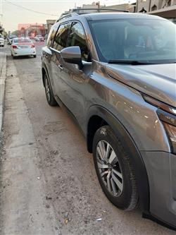 نیسان پاسفایندەر